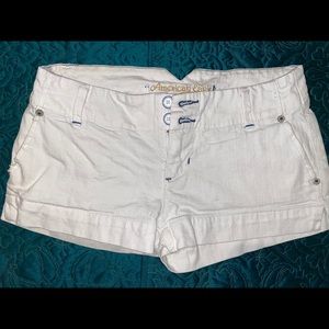 American Eagle Women’s Jean Shorts White Size 2